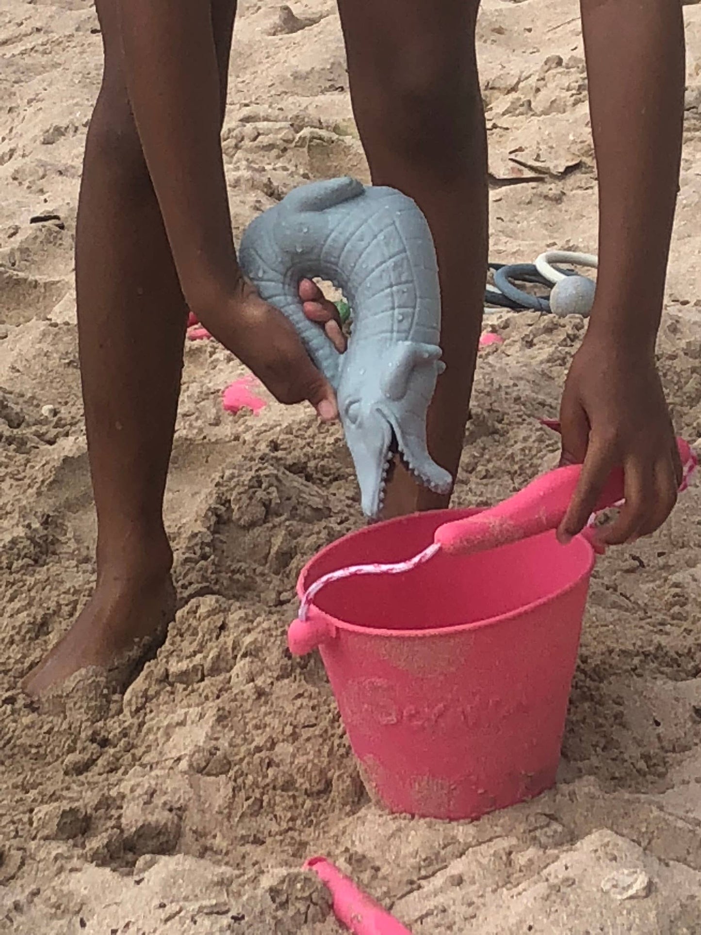 Scrunch Bucket - Flamingo Pink