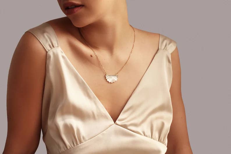 Mother of Pearl Scallop Necklace: 22"