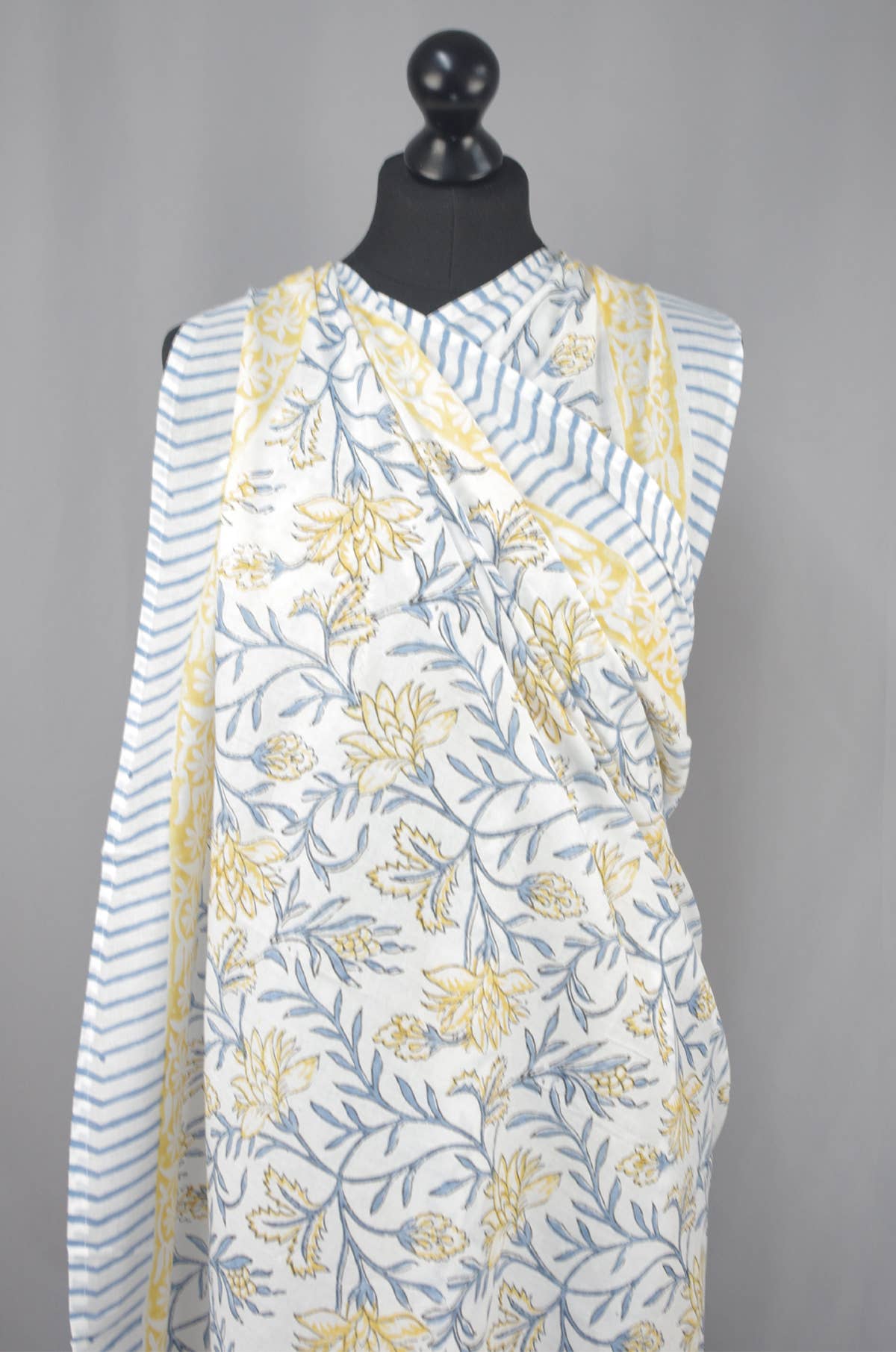 Beach Coverup Sarong Pareo - English Garden