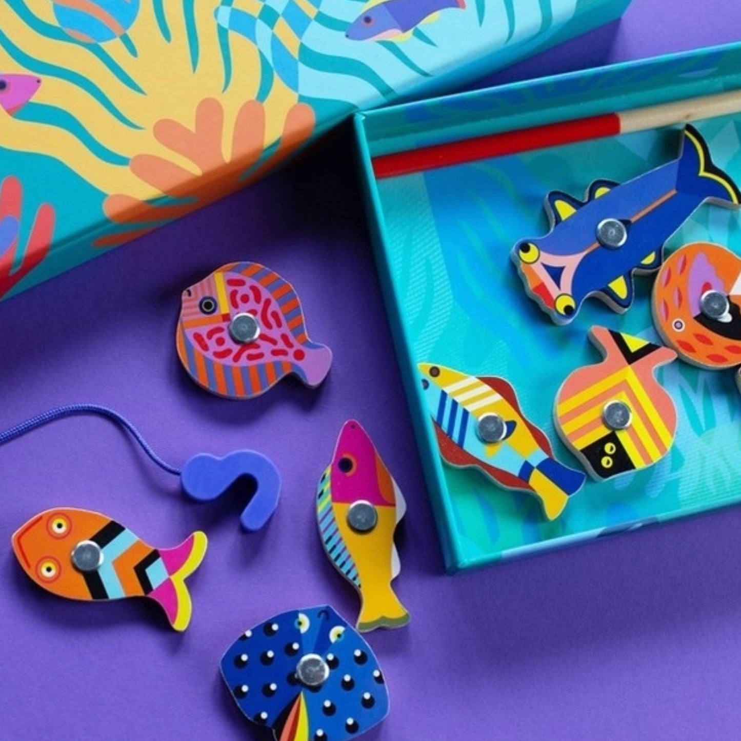 Djeco Magnetic Fishing Game