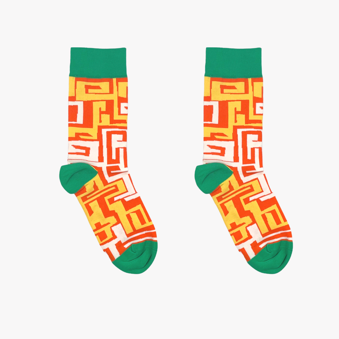 Street Life Orange Socks: M