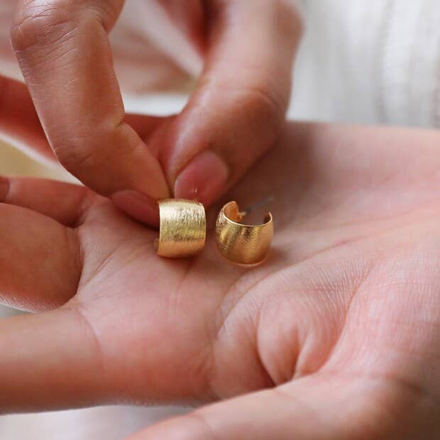 Brushed Wide Huggie Hoop Earrings: Gold