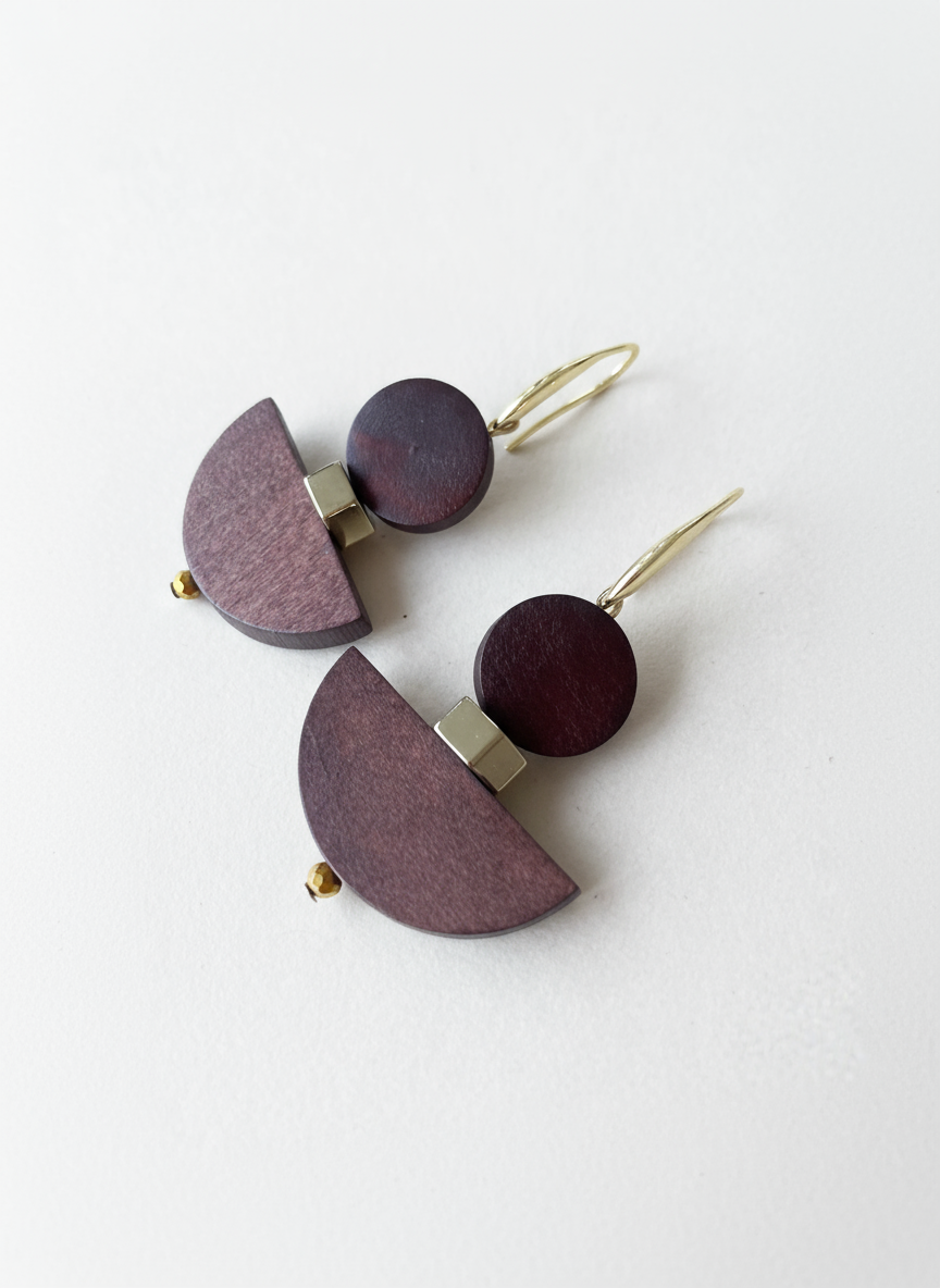 Gist - Dyed wood & Hematite, drop earrings