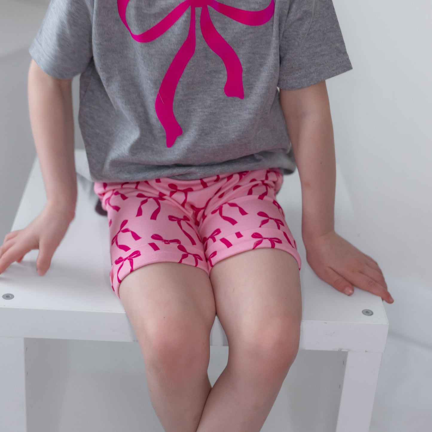 Bow Print Shorts: 3-4 Y
