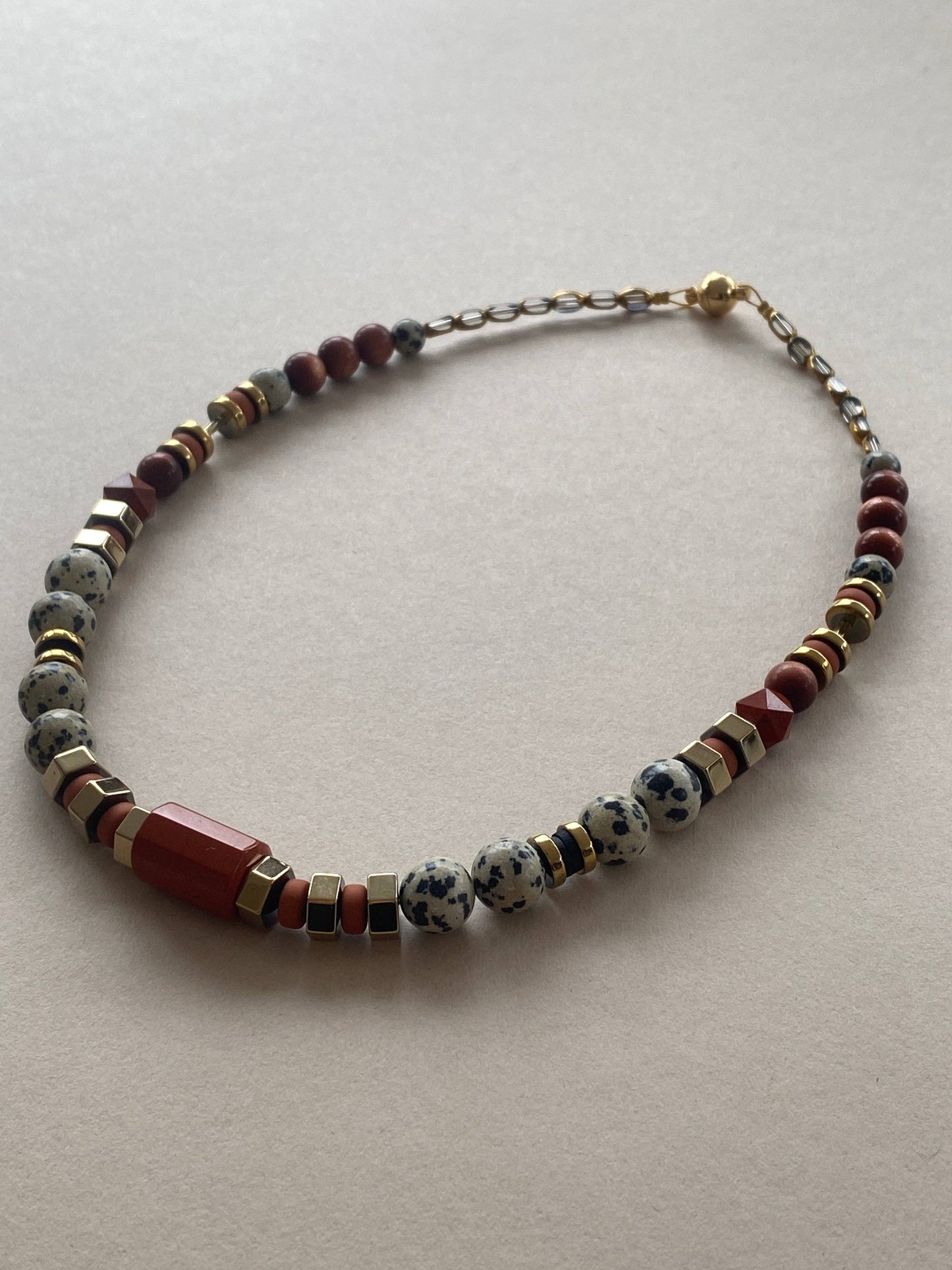 Gist - Dalmatian Jasper & Sandstone barrel necklace