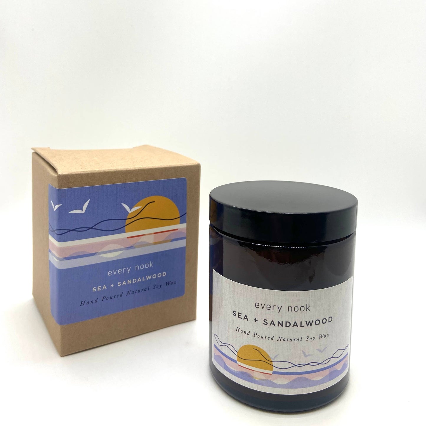 Every nook Sea + Sandalwood soy scented candle: Small