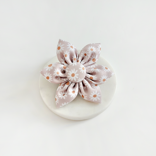 Cocopup Daisy Chain Collar Flower
