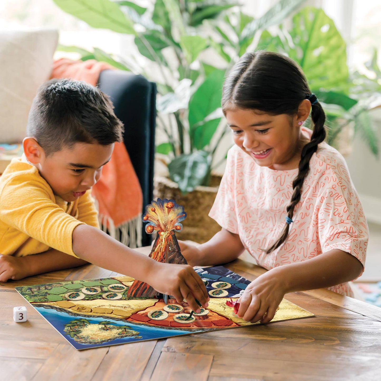 Cooperative Game - Peaceable Kingdom Dinosaur Escape