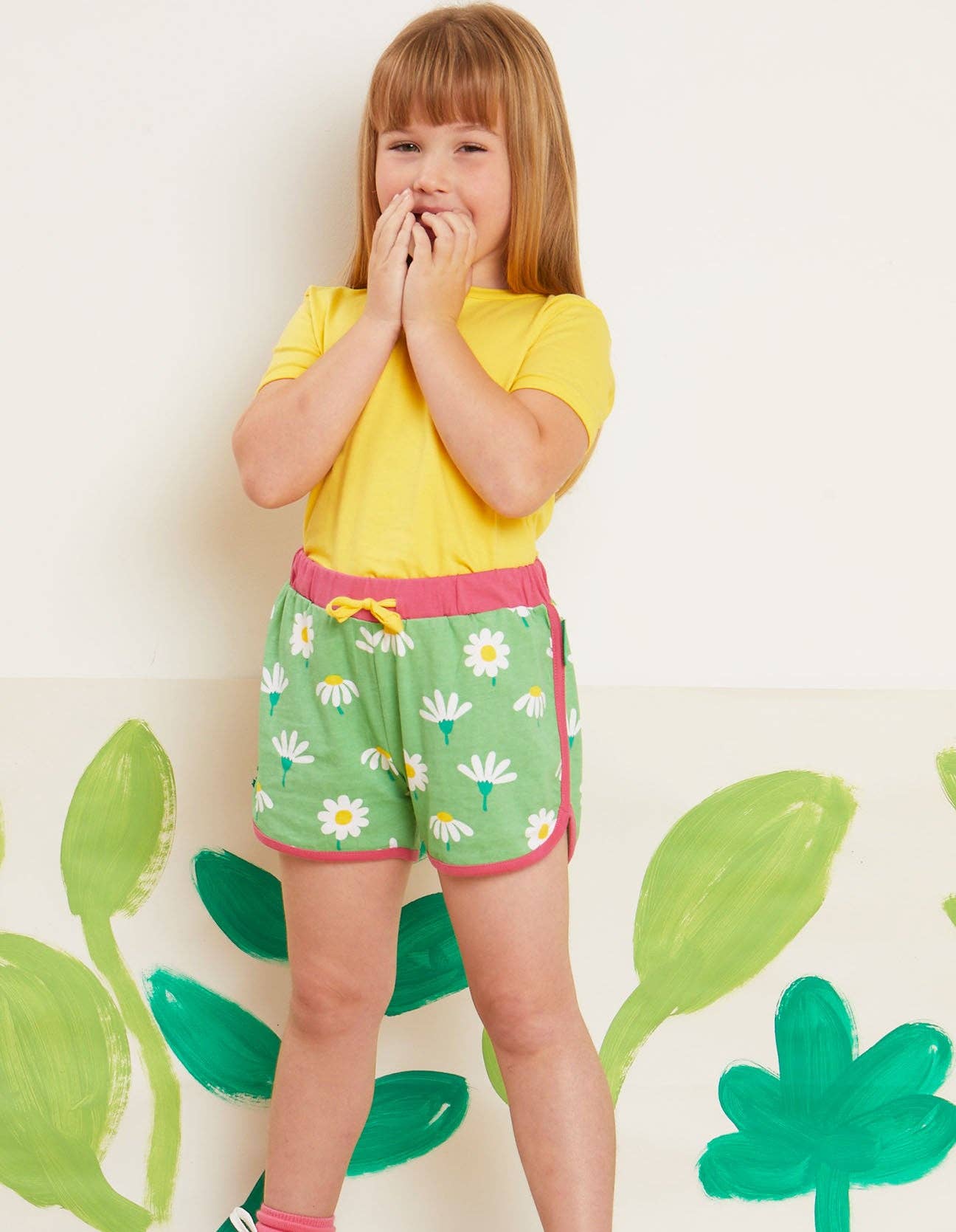 Organic Daisy Print Running Shorts: 18-24m / 92cm