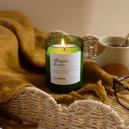 Upcycled Wine Bottle Candle - Affogato di Seta: Green