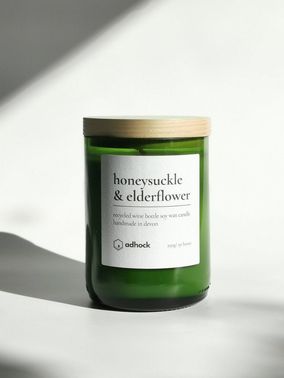 Upcycled Wine Bottle Candle - Honeysuckle & Elderflower: Honeysuckle & Elderflower / Brown