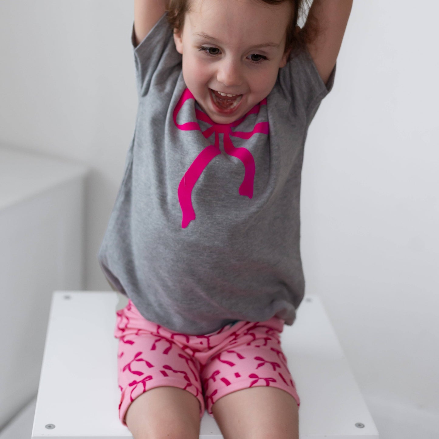 Bow Print Shorts: 3-4 Y