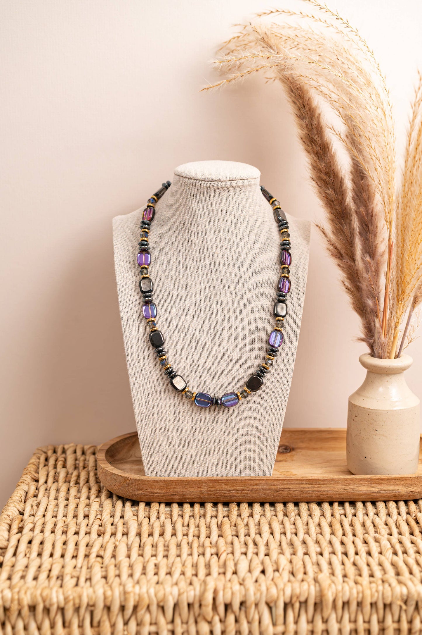 Gist Hematite, Glass & crystal coloured necklace in purple and gunmetal