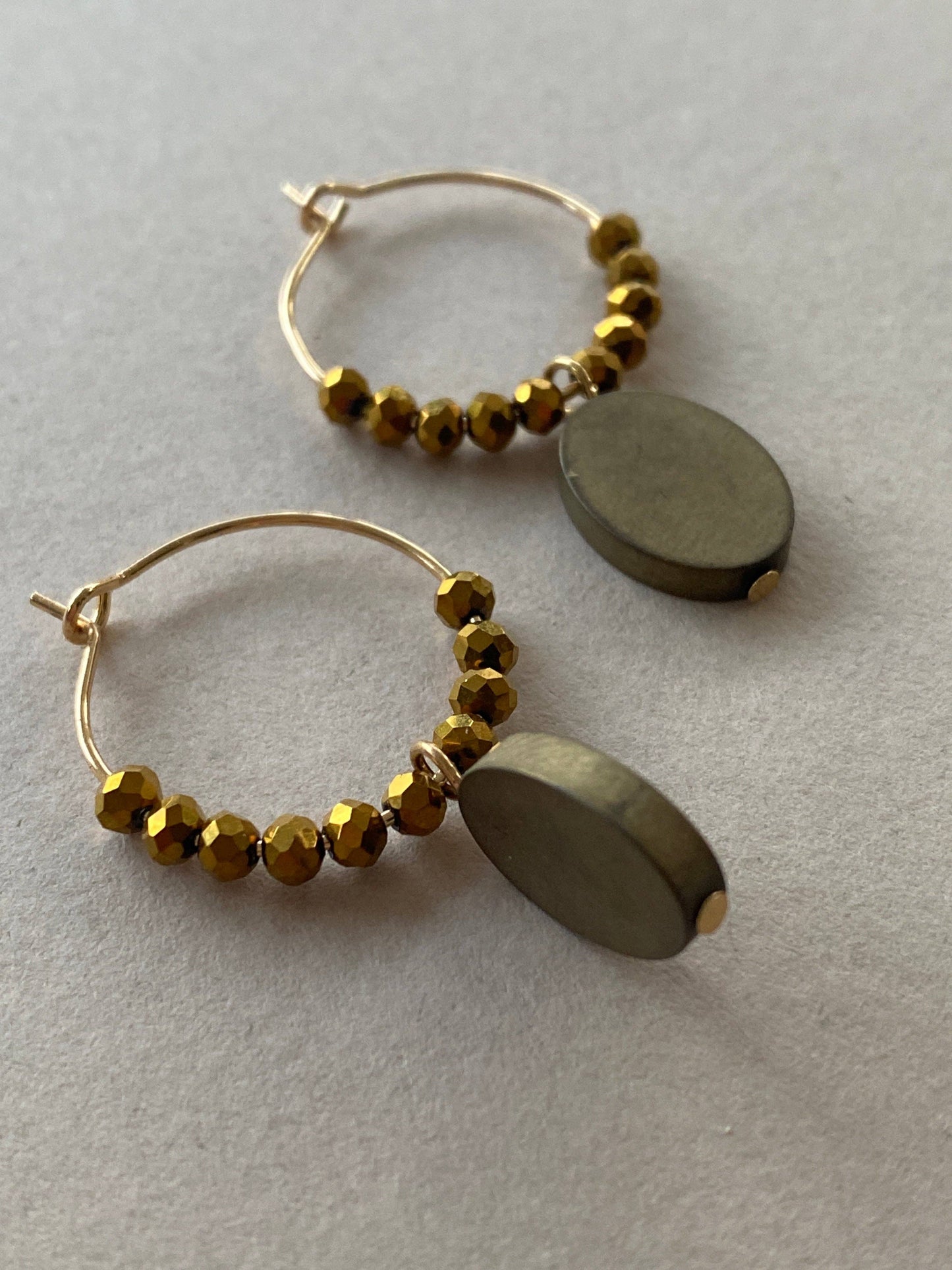 Gist - Hematite crystal hoop earrings