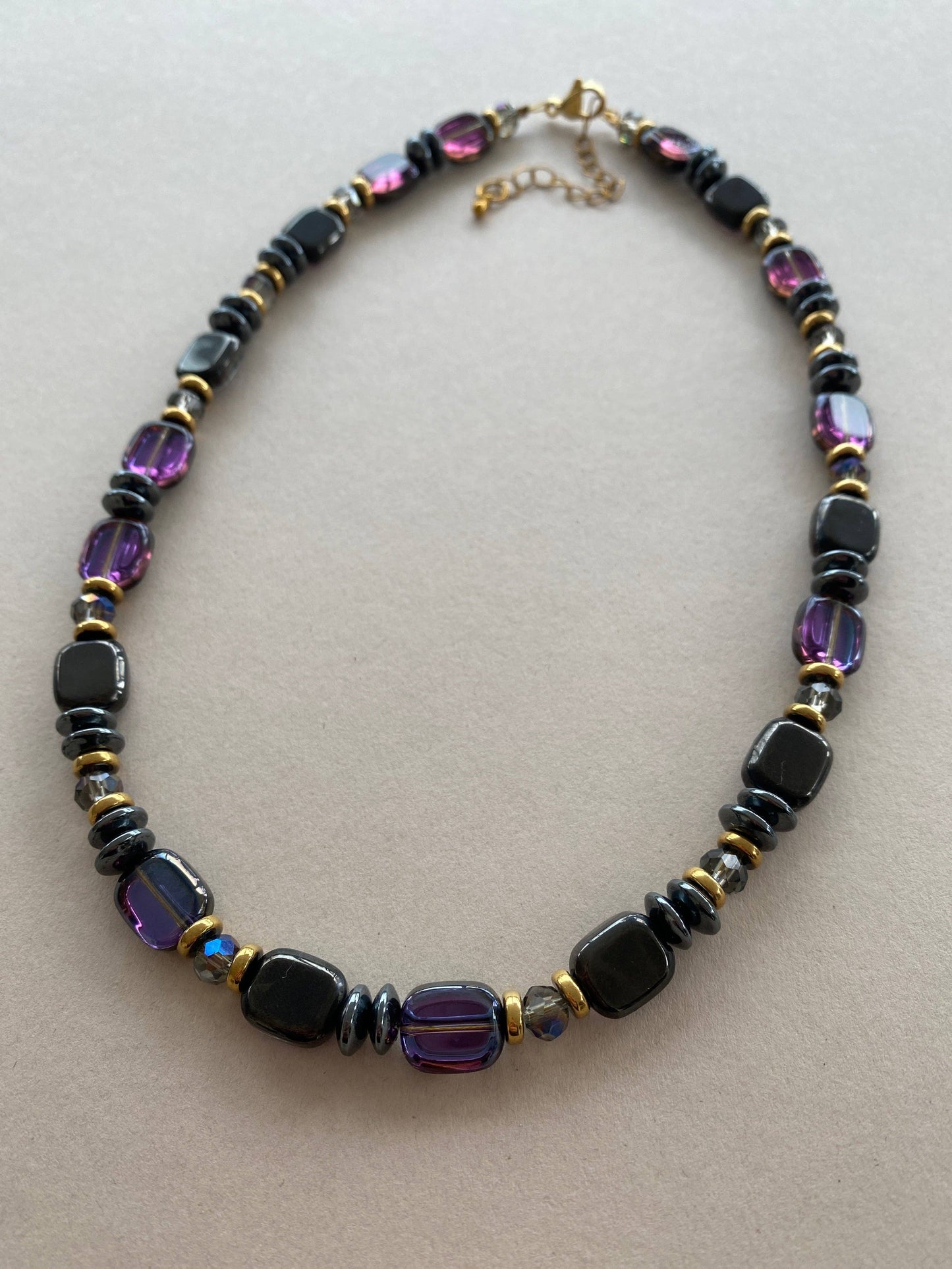 Gist Hematite, Glass & crystal coloured necklace in purple and gunmetal