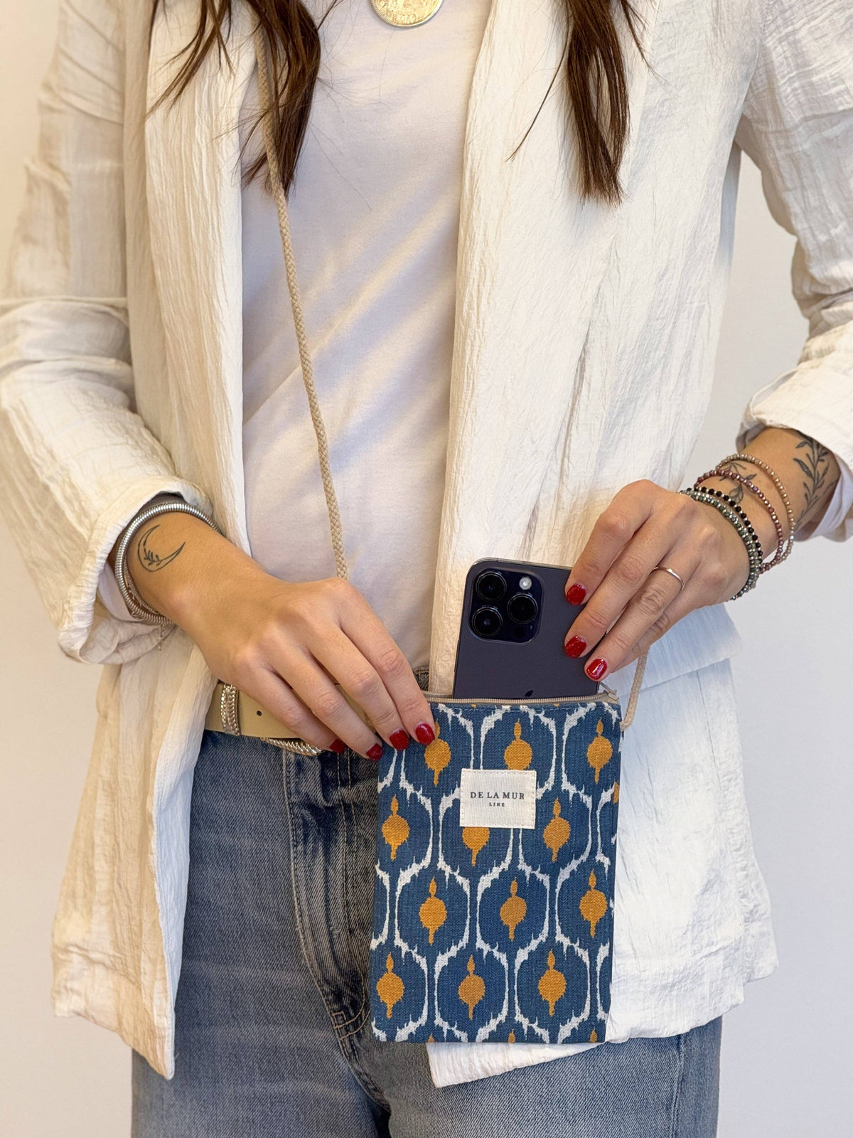 Brad Mobile Phone Pouch