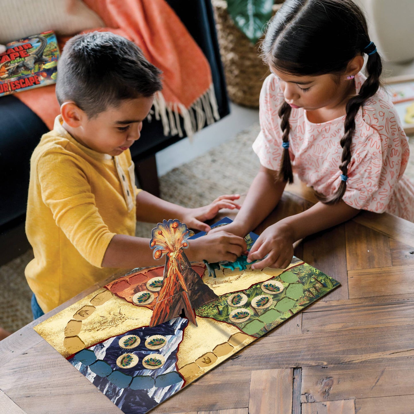 Cooperative Game - Peaceable Kingdom Dinosaur Escape