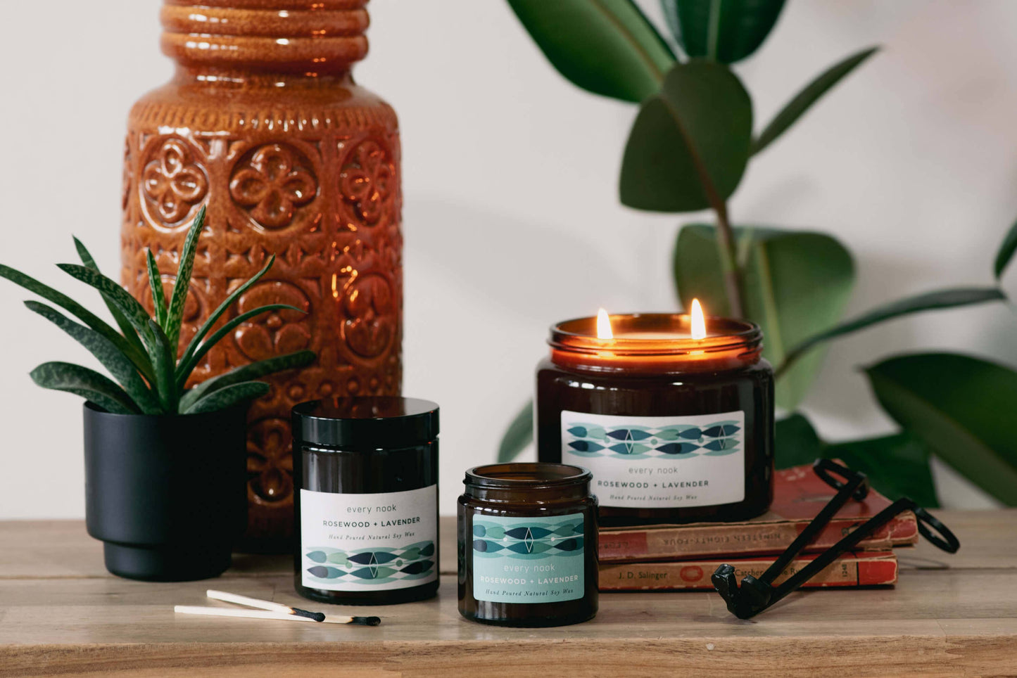 Rosewood + Lavender soy scented candle: Medium