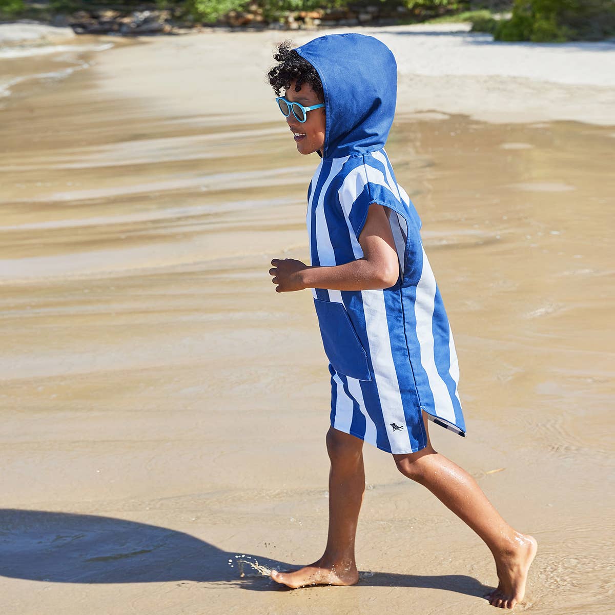 Dock & Bay Kids Poncho - Cabana - Whitsunday Blue: Age 7 to 10