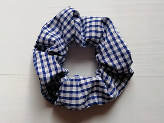 Gingham scrunchie, school hair accessory, checked scrunchies: Royal Blue