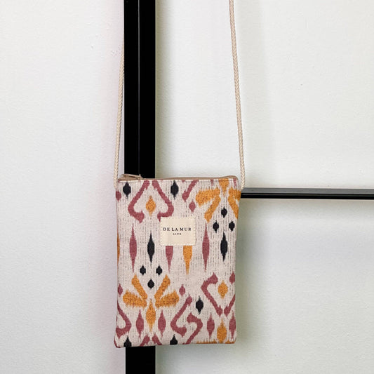 Petra Mobile Bag